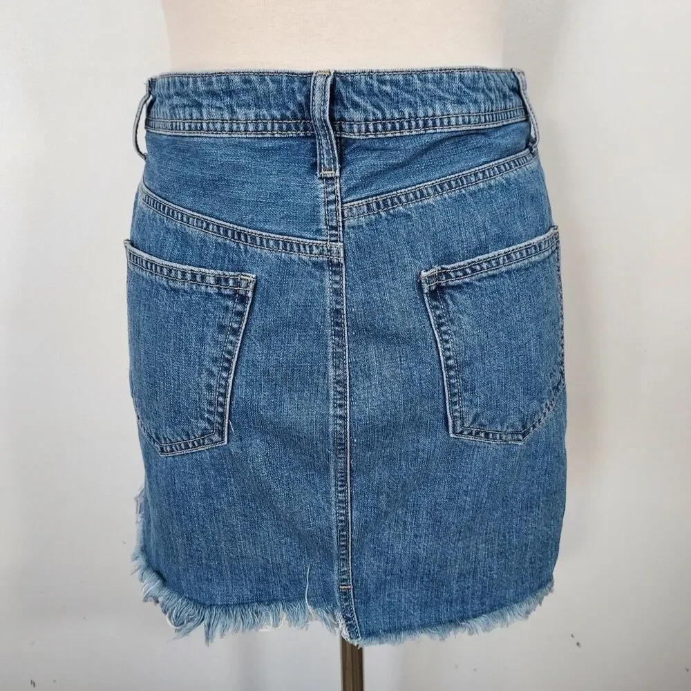 Cello Jeans Distressed Blue Denim Mini Skirt Raw Hem Size Large Destroyed - Picture 8 of 13